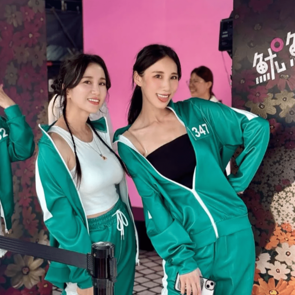 瑤瑤玩《魷魚遊戲》跳繩!背心滑落 巨胸呼之欲出 瑤瑤玩《魷魚遊戲》跳繩!背心滑落 巨胸呼之欲出