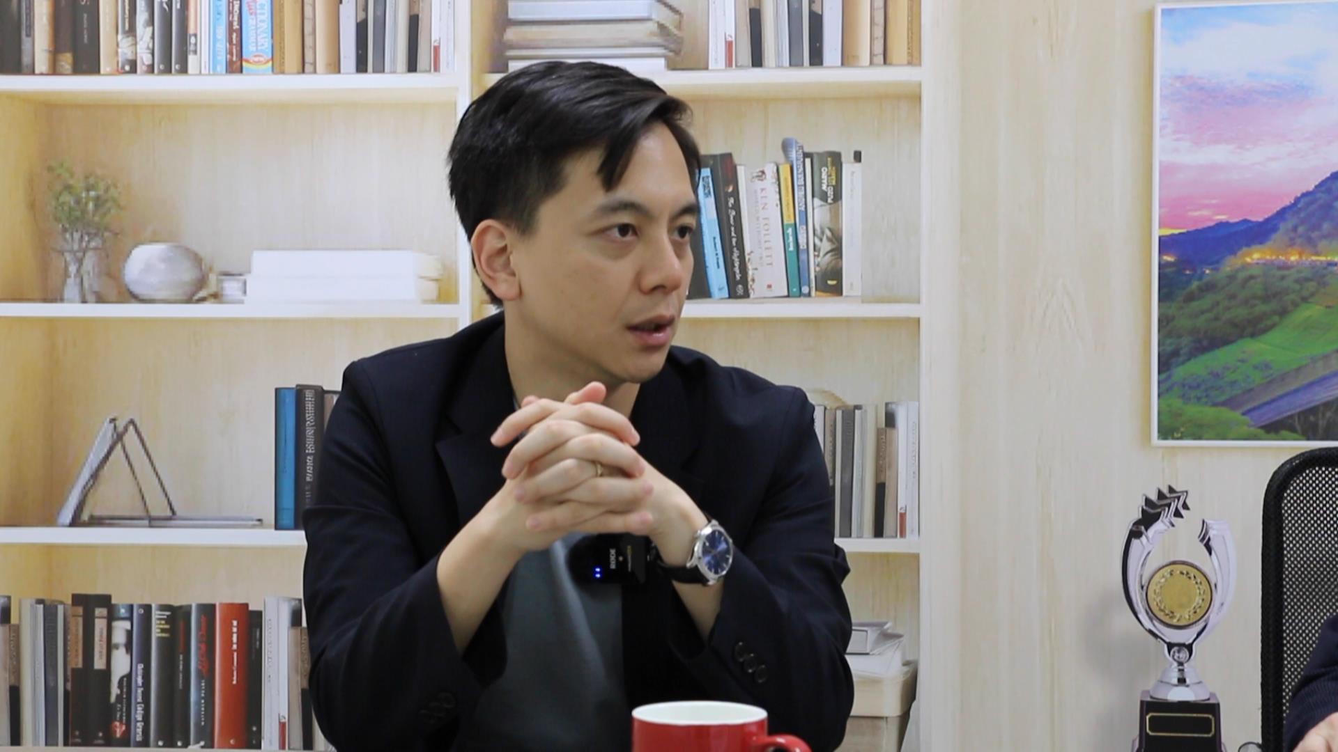 【有片】一手推動「還假於民」 牛煦庭:人生最大的成就 【有片】一手推動「還假於民」 牛煦庭:人生最大的成就