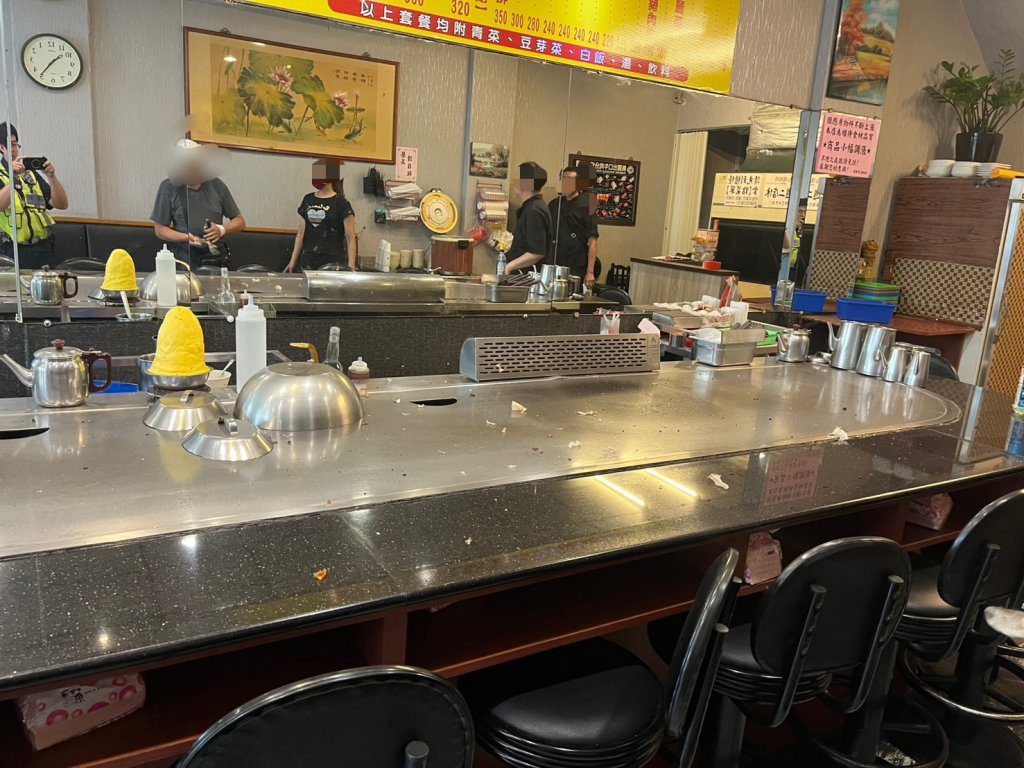 台中鐵板燒餐廳換瓦斯桶引發氣爆! 男子臉部二度灼傷 台中鐵板燒餐廳換瓦斯桶引發氣爆! 男子臉部二度灼傷