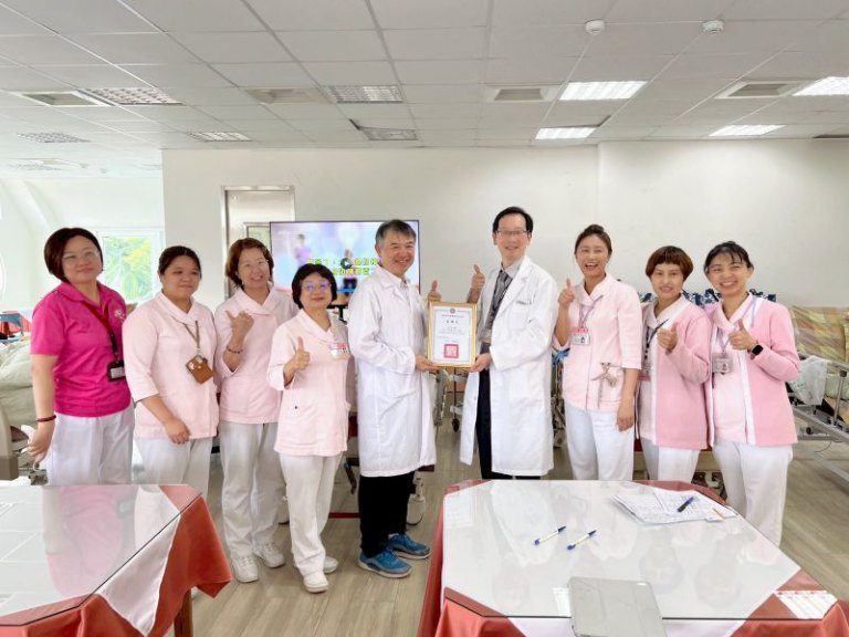 北榮新竹分院附設護理之家暨日照中心攜手舉辦「口腔照護競賽-用心守護長輩健康」 北榮新竹分院附設護理之家暨日照中心攜手舉辦「口腔照護競賽-用心守護長輩健康」