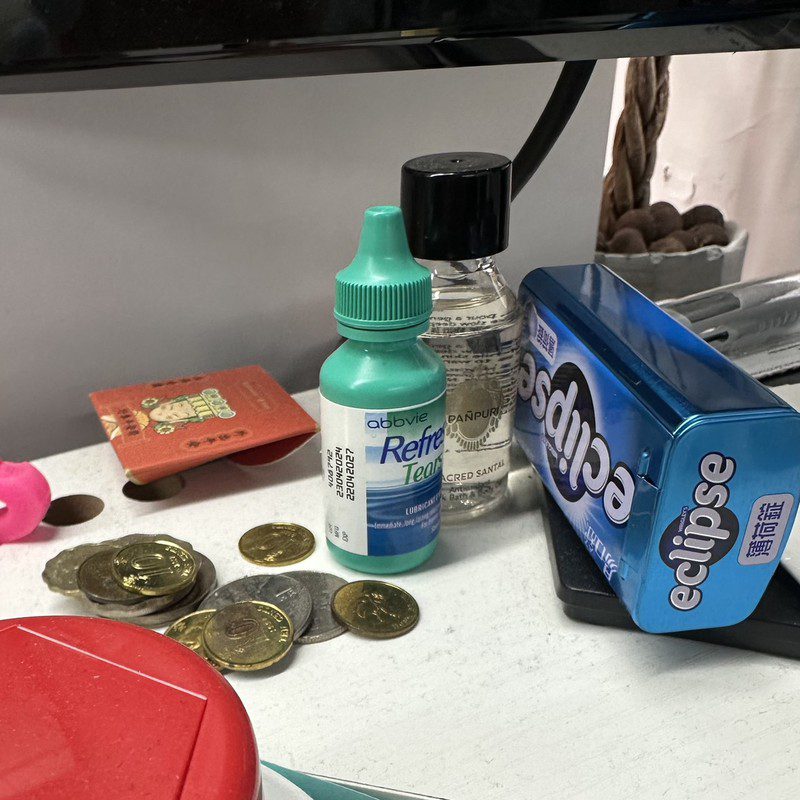 誤會他每天都在哭?真相揭曉竟是「這個」讓全辦公室笑翻 誤會他每天都在哭?真相揭曉竟是「這個」讓全辦公室笑翻