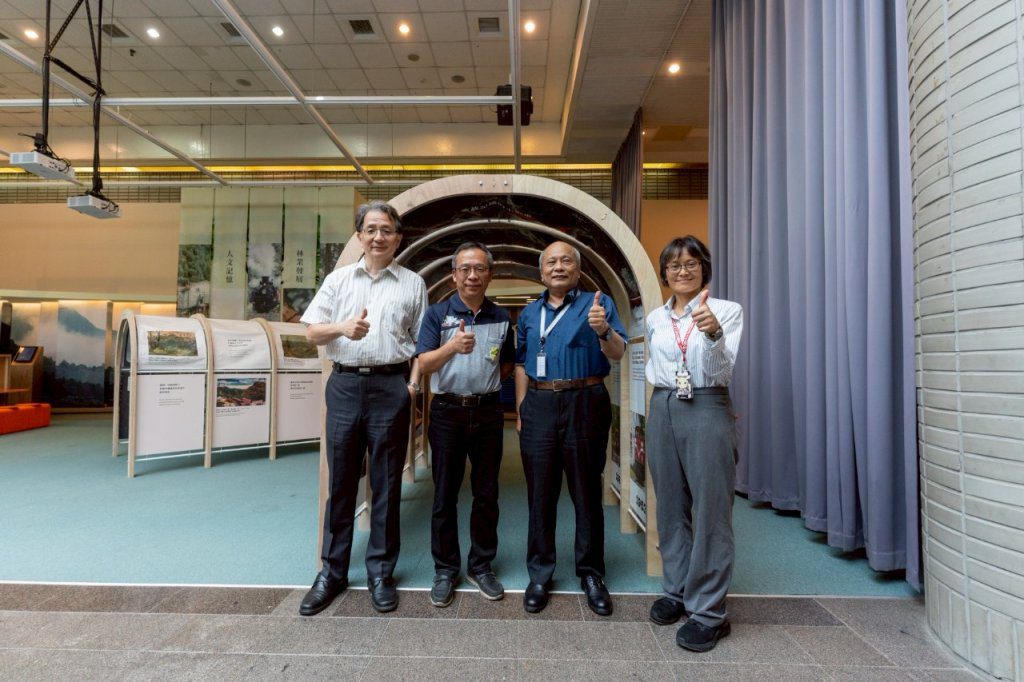 百年林鐵動起來!阿里山林鐵首推「行動學校」特展 百年林鐵動起來!阿里山林鐵首推「行動學校」特展