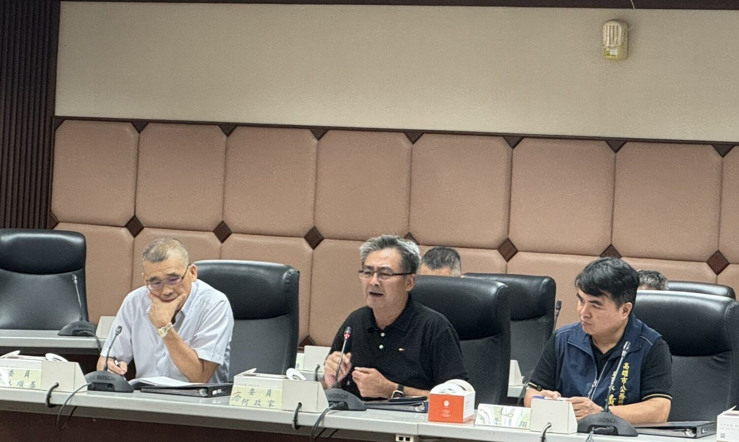 高市召開勞工自治委員會第三屆第三次會議 提醒加強預防高氣溫與颱風危害 高市召開勞工自治委員會第三屆第三次會議 提醒加強預防高氣溫與颱風危害