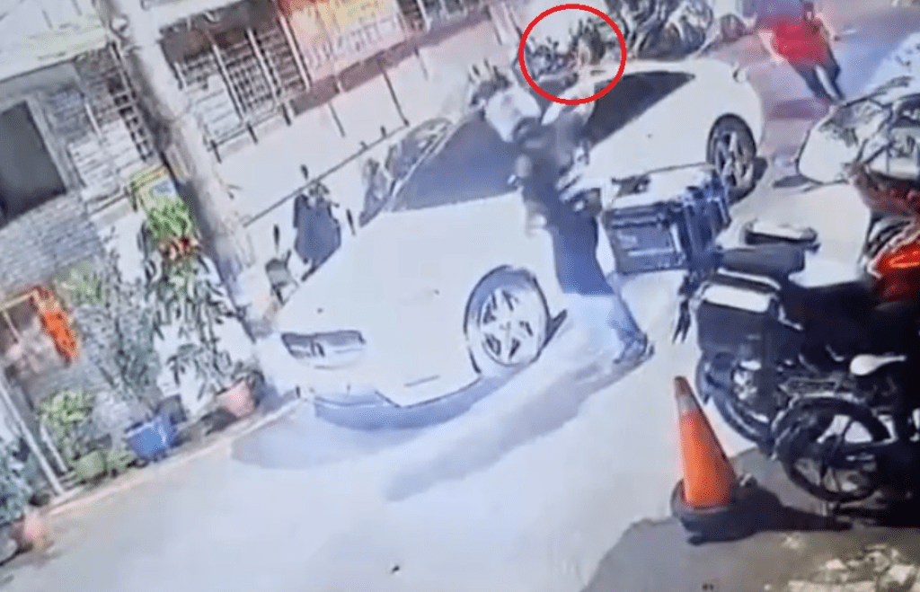 開槍緝捕畫面曝光！通緝犯拒檢逃逸沿途衝撞　中和警開11槍逮捕