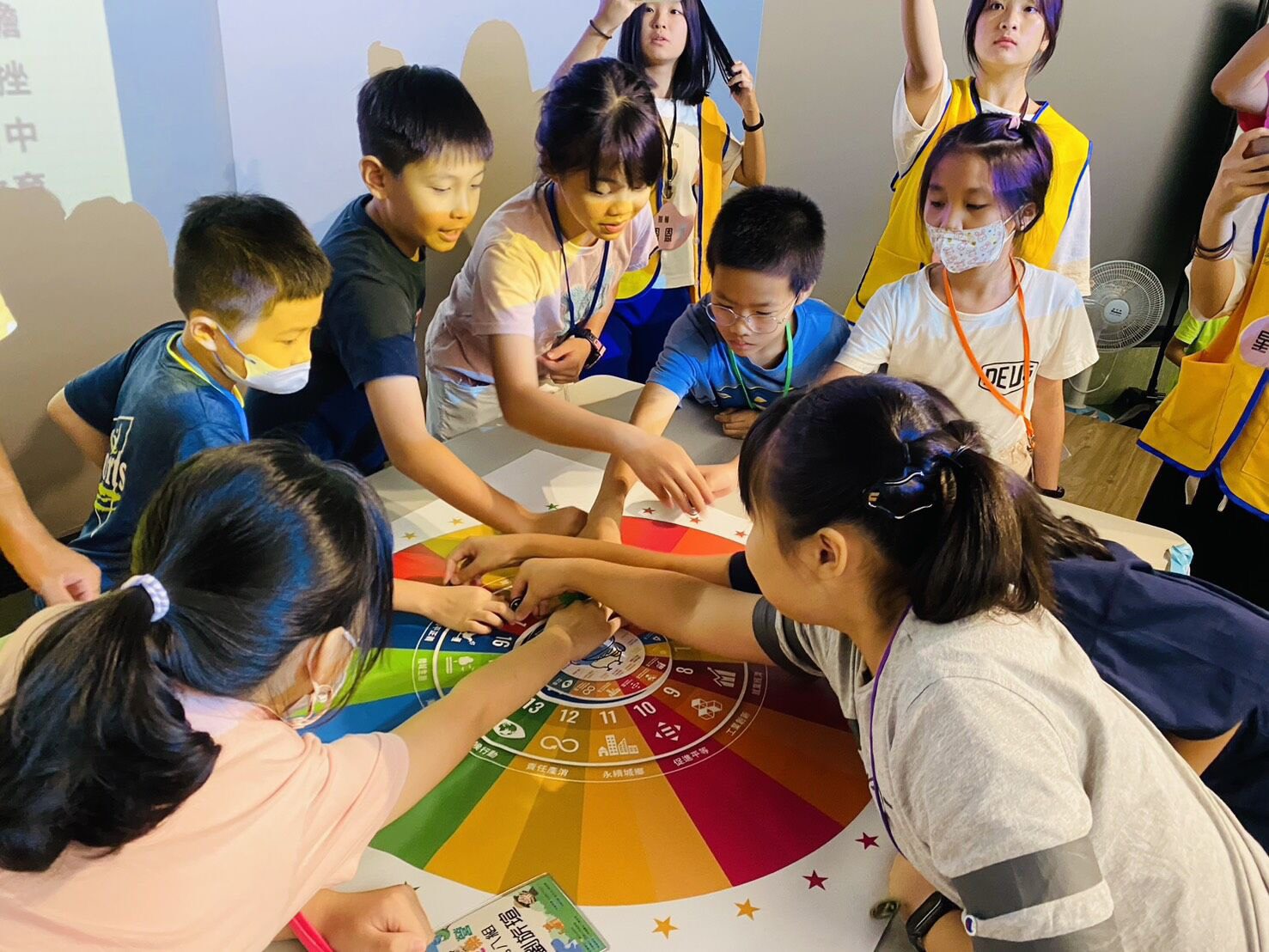 透過探索玩出「稅」智慧 竹市「動物稅樂營」超好玩 透過探索玩出「稅」智慧 竹市「動物稅樂營」超好玩