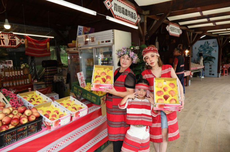 全國首座原民區合法市集 竹縣五峰「峰市集」今開幕 全國首座原民區合法市集 竹縣五峰「峰市集」今開幕