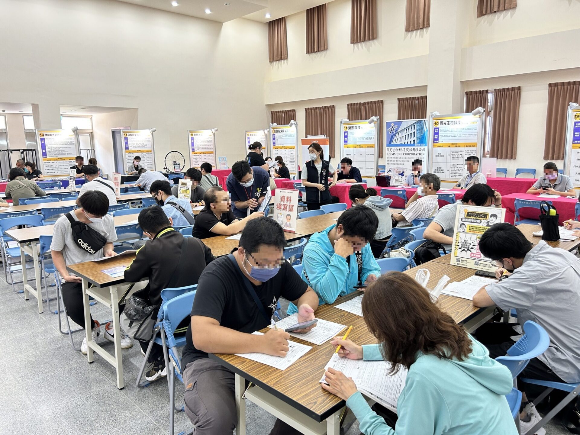 社會新鮮人注意！潭子區7/9聯合徵才　7萬高薪職缺等您來挑戰