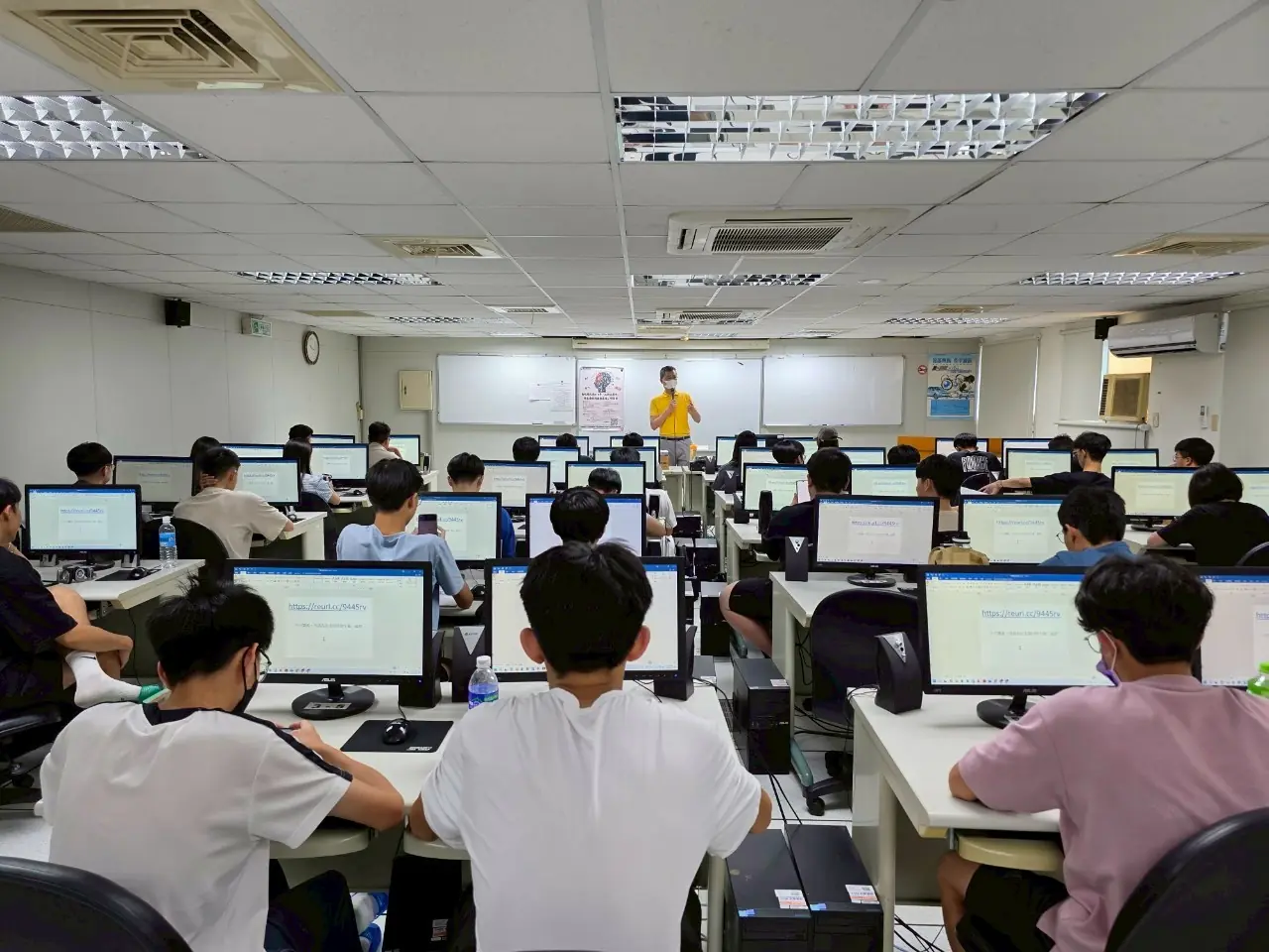 縣府舉辦AI創意實作:探索南投的廉能未來研習營 培育青年學子AI與廉能素養 縣府舉辦AI創意實作:探索南投的廉能未來研習營 培育青年學子AI與廉能素養