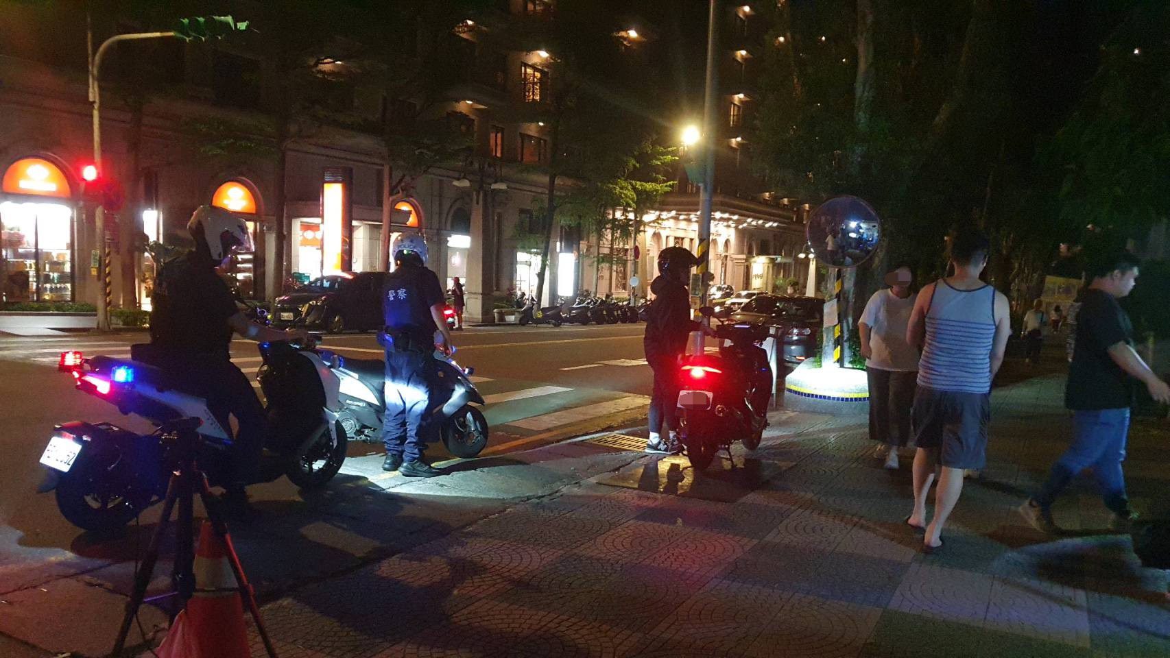 暑假改裝噪音車亂象多 蘆竹警擴大取締 暑假改裝噪音車亂象多 蘆竹警擴大取締