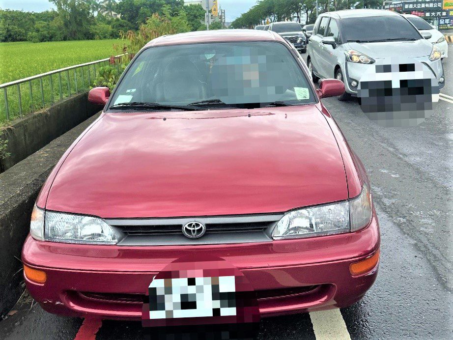 車輛故障拋錨路中 北鎮警熱心助排除 車輛故障拋錨路中 北鎮警熱心助排除