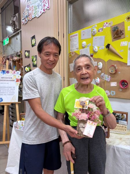 百齡不老藝術家展藝術風格【竹創意‧好客心】樂齡藝術村開幕