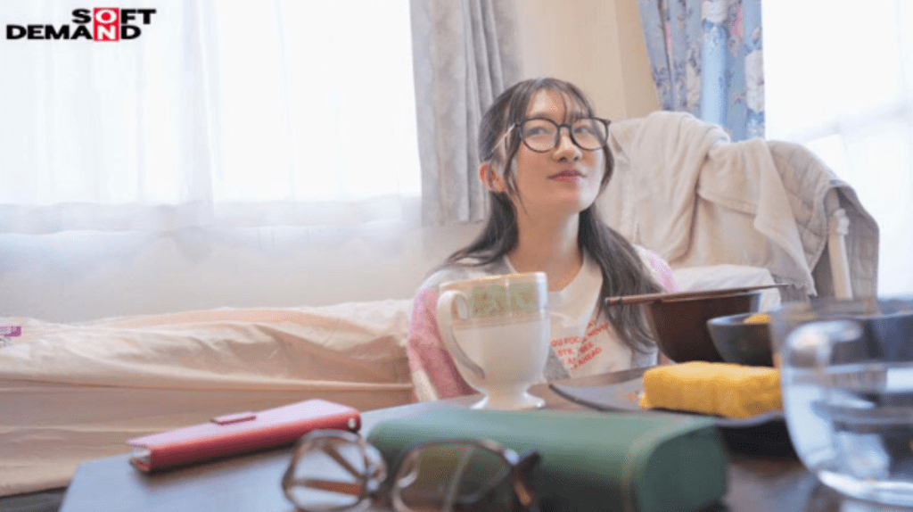 為還學貸！F級上班族脫下套裝　當AV女優「身材兇猛」　