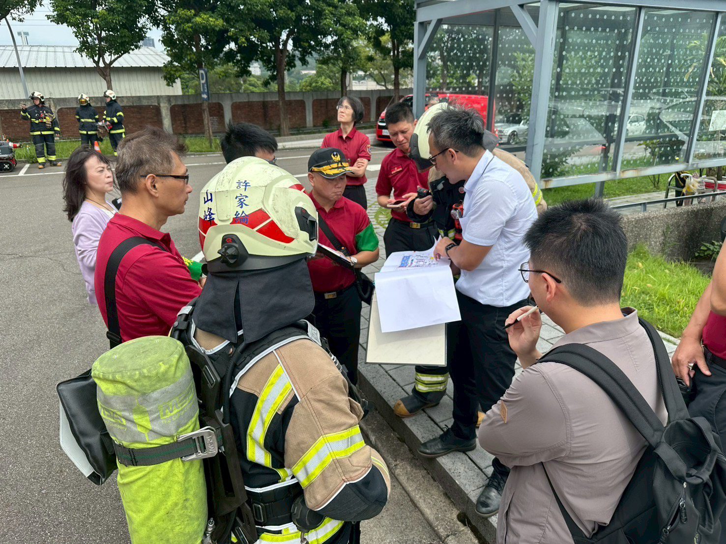 桃消山峰分隊舉辦工業區救災演練 出動機器人、空拍機