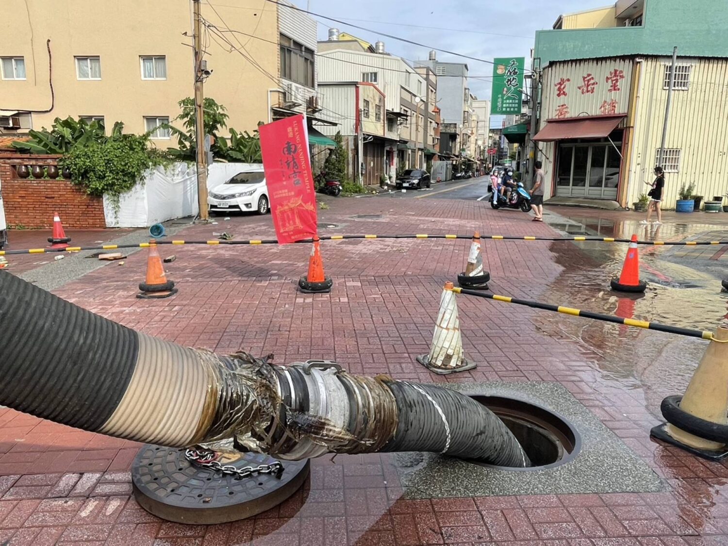 彰化縣各地淹水情形大多已消退 員林預防性撤離民眾平安返家 彰化縣各地淹水情形大多已消退 員林預防性撤離民眾平安返家