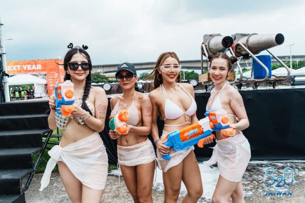 S2O潑水音樂節週末登場 「F級小隻馬女神」台灣首秀 S2O潑水音樂節週末登場 「F級小隻馬女神」台灣首秀