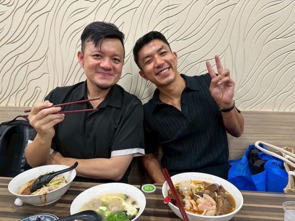 「泰版梁朝偉」萬洛台上找不到翻譯！感謝這個小意外