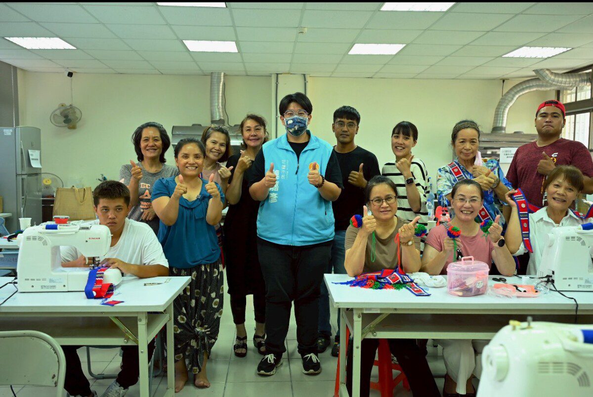 花蓮市公所主辦 原民文化薪火相傳 花蓮市阿美族情人袋研習班圓滿結業