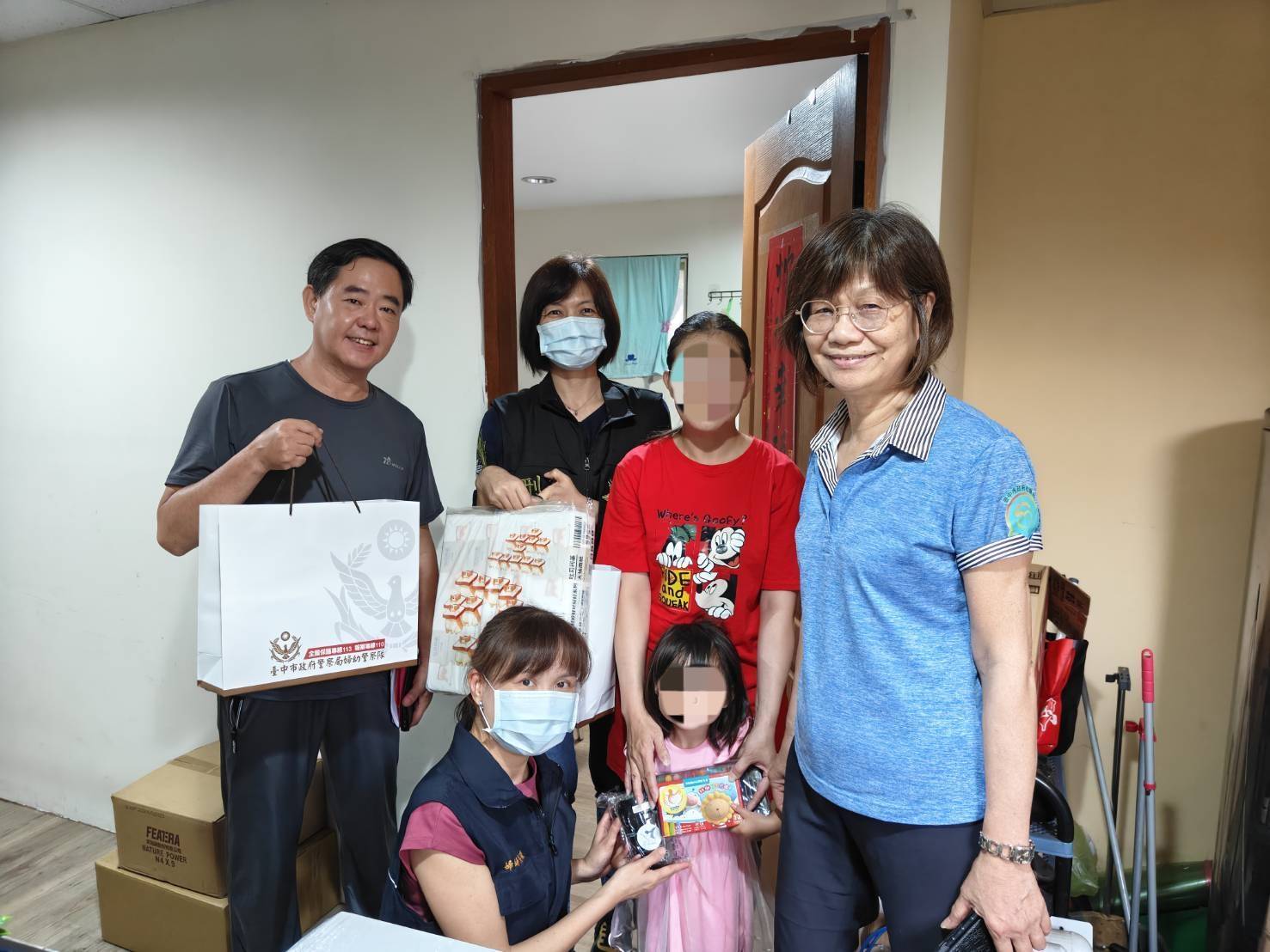 中市警婦幼隊同理心化為行動 關懷弱勢不遺餘力