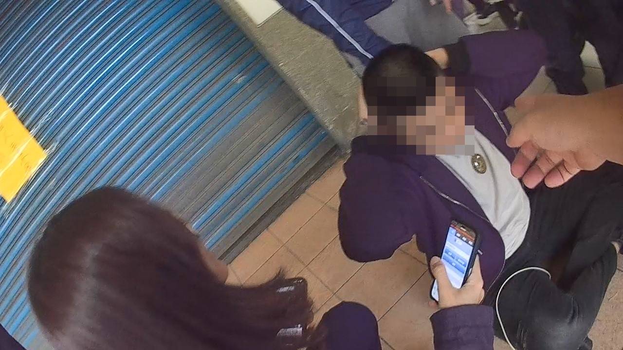 【有片】詐騙取款不知早遭警埋伏 桃園2嫌狼狽落網