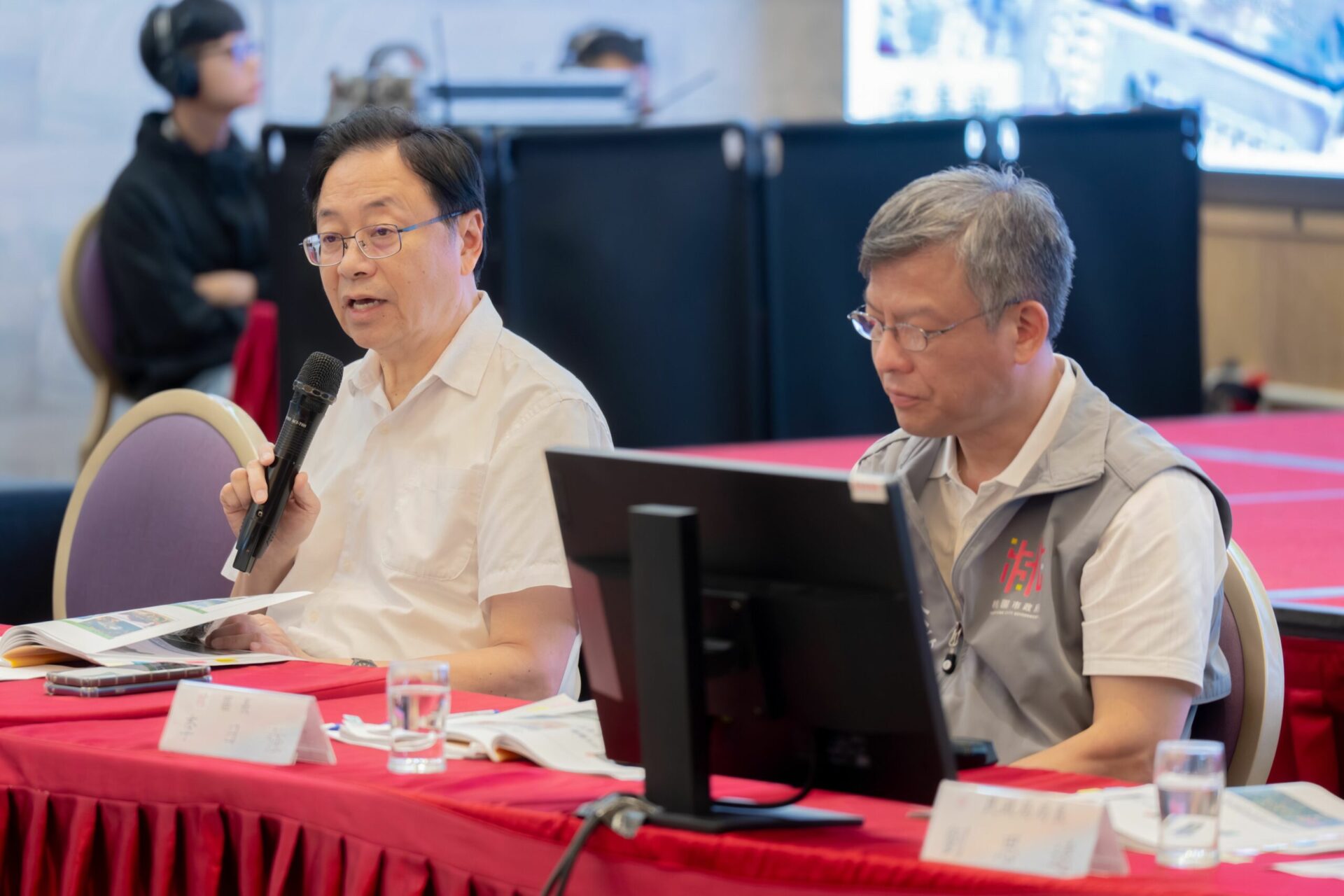 張善政出席中壢區基層座談會 中正公園地下停車場預計8月完工 