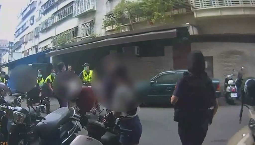 鹽巴混充毒品被抓包！新莊2男慘遭砍殺痛扁　警逮6嫌