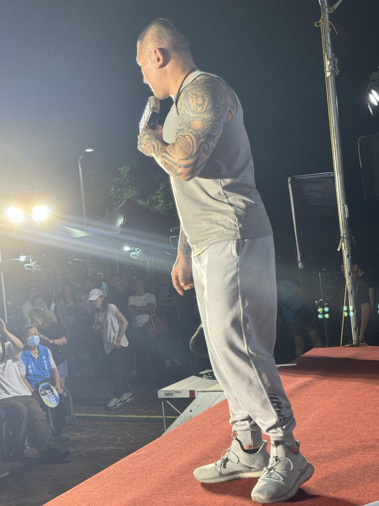 館長公開道歉林佳新　兩大網紅從對槓到同框反罷免