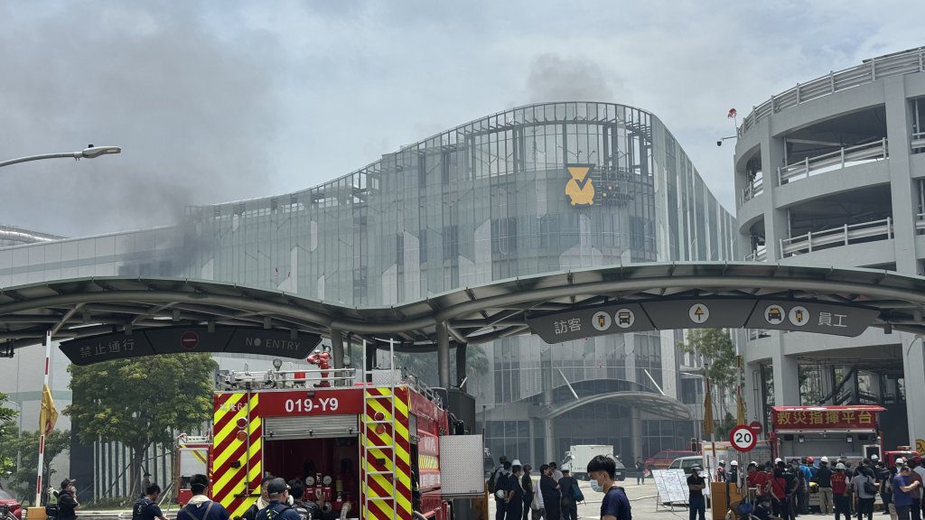 直擊／三元能源火災揭「設廠完全不溝通」…賴瑞隆開轟：各項都沒做好