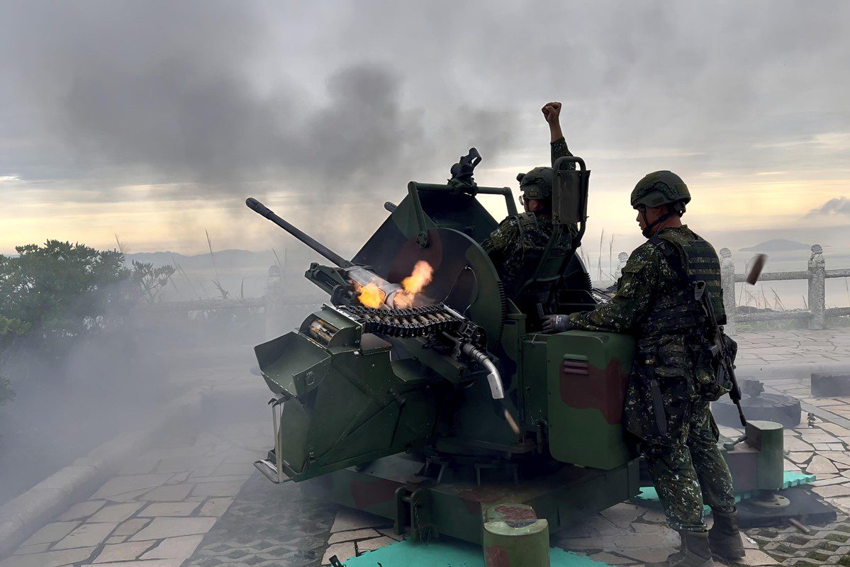 影/馬防部「漢光41」實彈操演 強化近岸聯合防衛 影/馬防部「漢光41」實彈操演 強化近岸聯合防衛