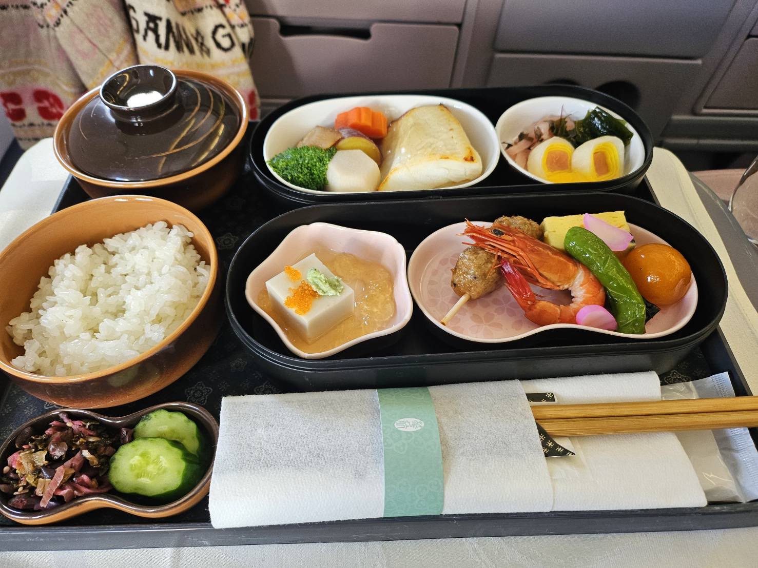 終結「機餐盲盒」華航預選系統 米其林聯名菜色圖鑑曝光搶先看！