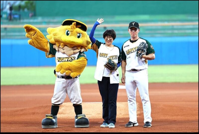 台鋼雄鷹台東主場四場賽事饒慶鈴縣長爭取縣民回饋票7月27日開放索票！