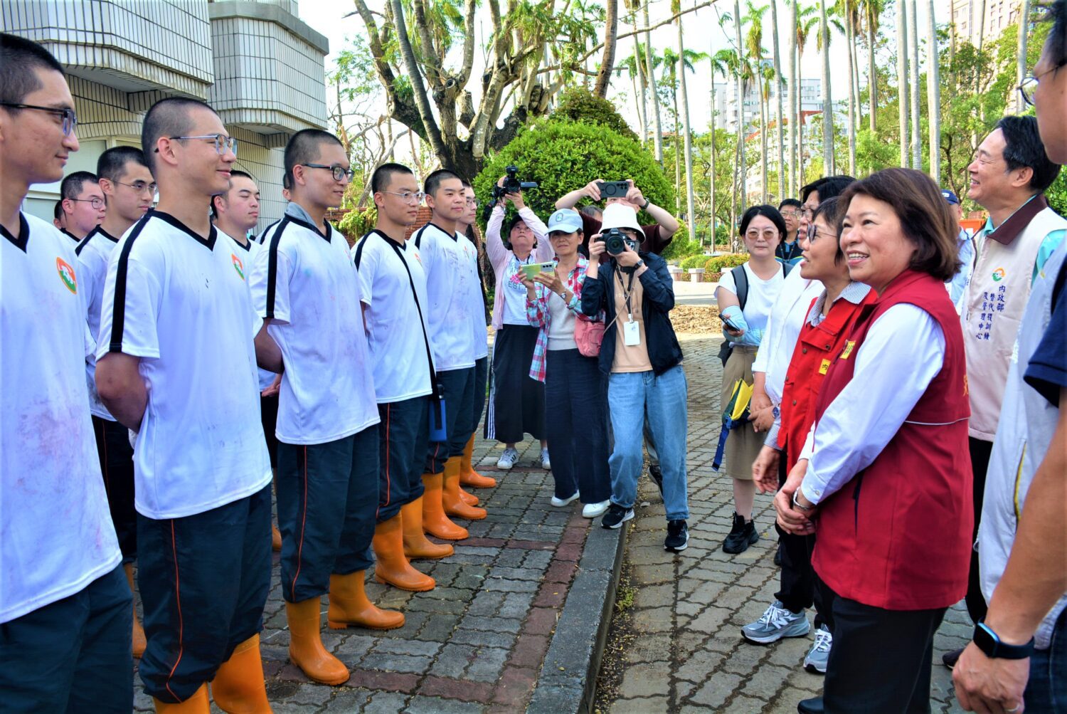 替代役支援災後復原 內政部長、嘉義市長、立委親致慰勉 替代役支援災後復原 內政部長、嘉義市長、立委親致慰勉