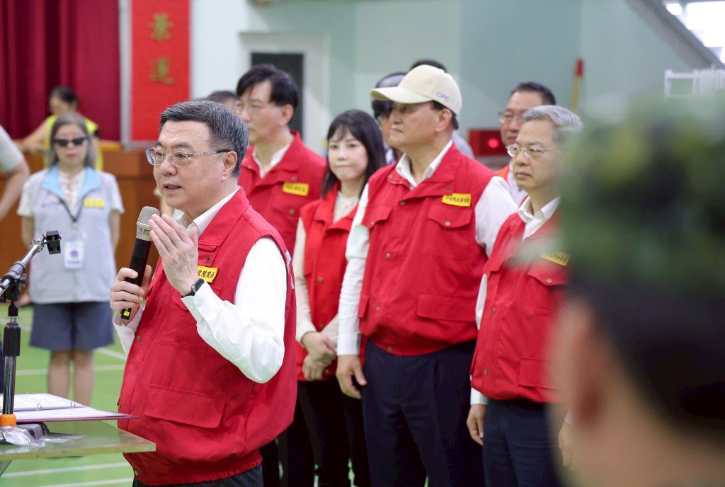 普發一萬不發了嗎? 卓榮泰發文反對網友怒灌臉書開罵