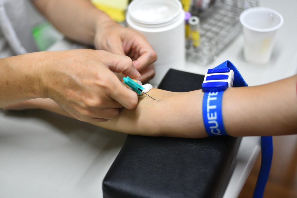 女足生連14天抽血還被罵！台師大教練實驗逼出急診風波