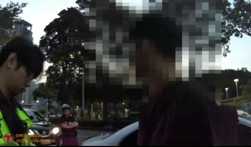 男子酒駕聞笛示意受檢 慌張連撞六車戛然停下 男子酒駕聞笛示意受檢 慌張連撞六車戛然停下
