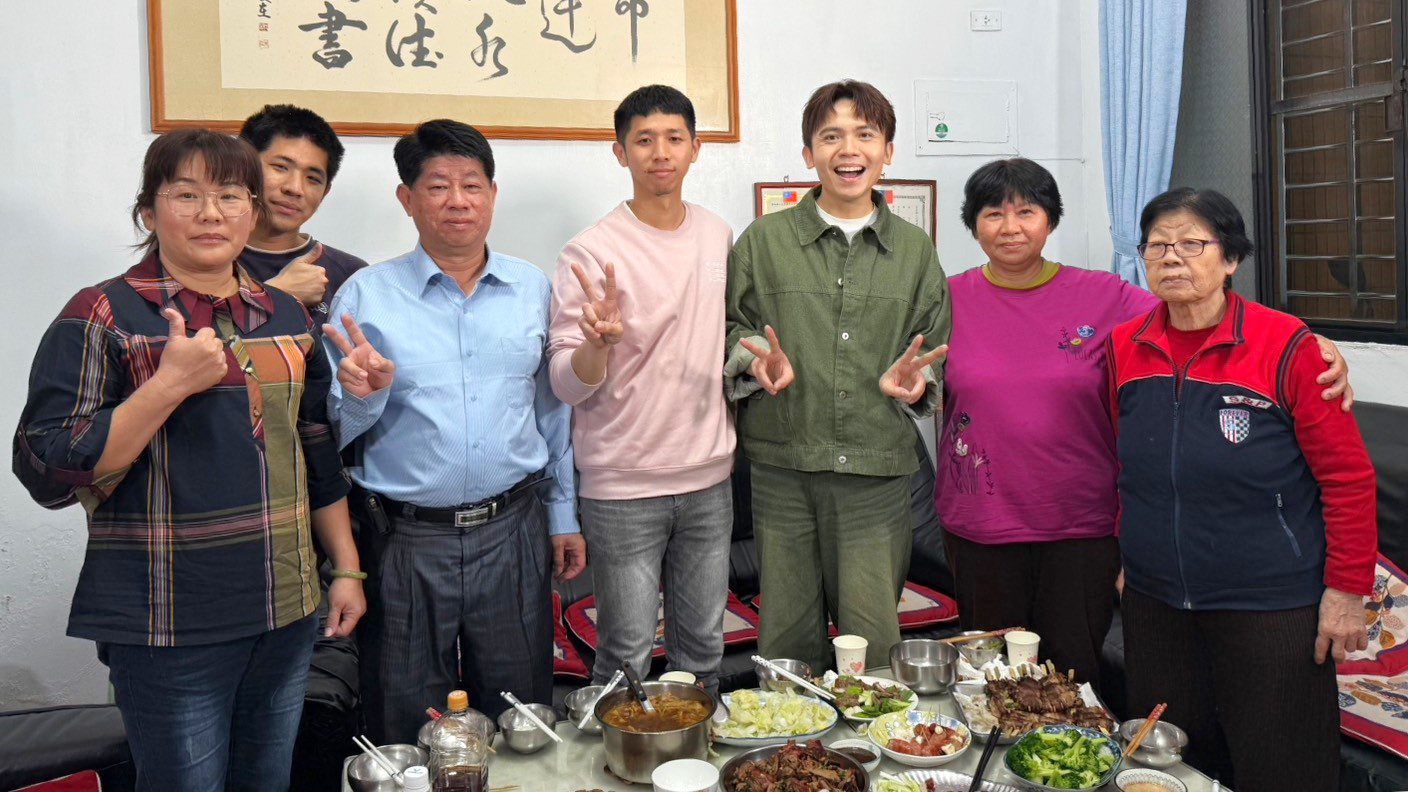 黃豪平二度誰來晚餐　當神秘嘉賓去看粉絲