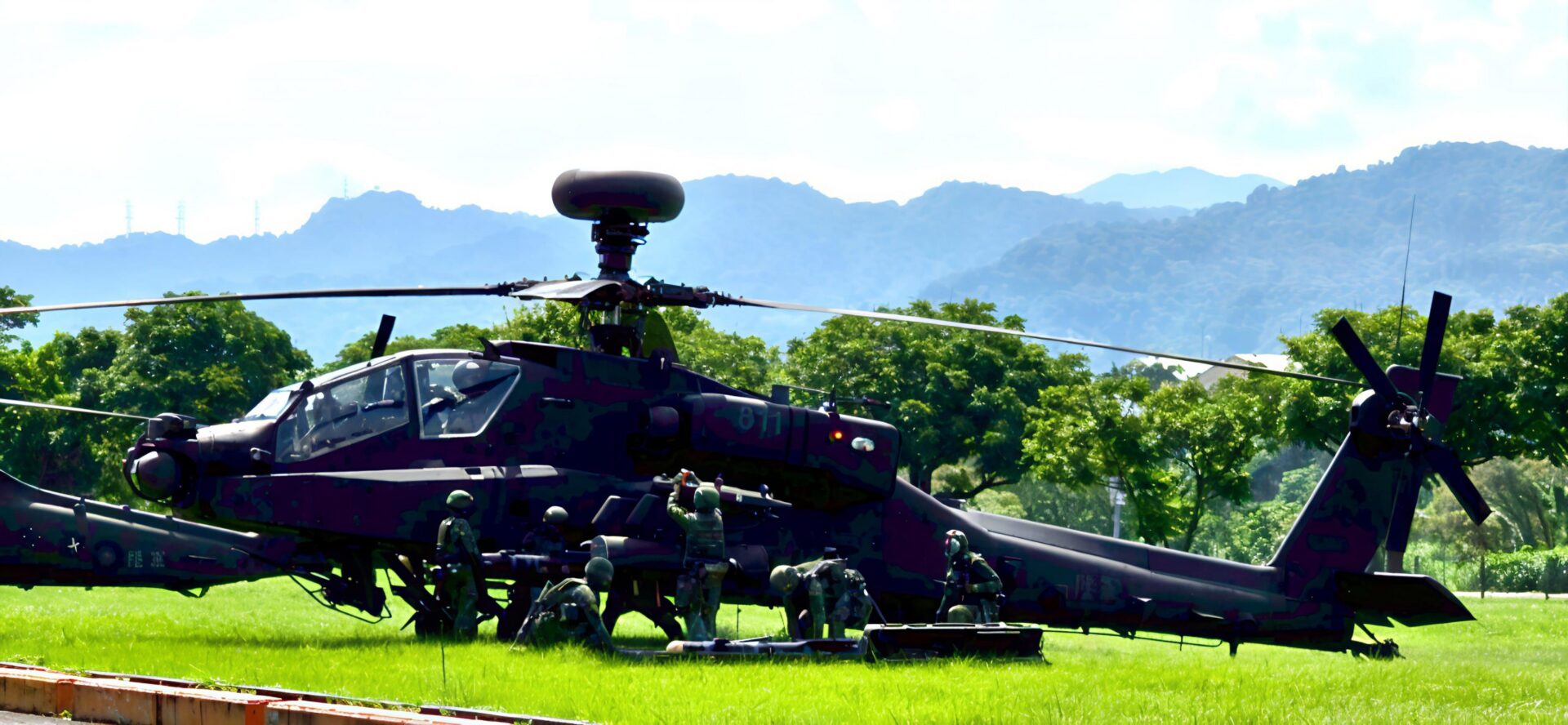 影／陸航601旅演合火力支援演練　執行油彈緊急整補作業