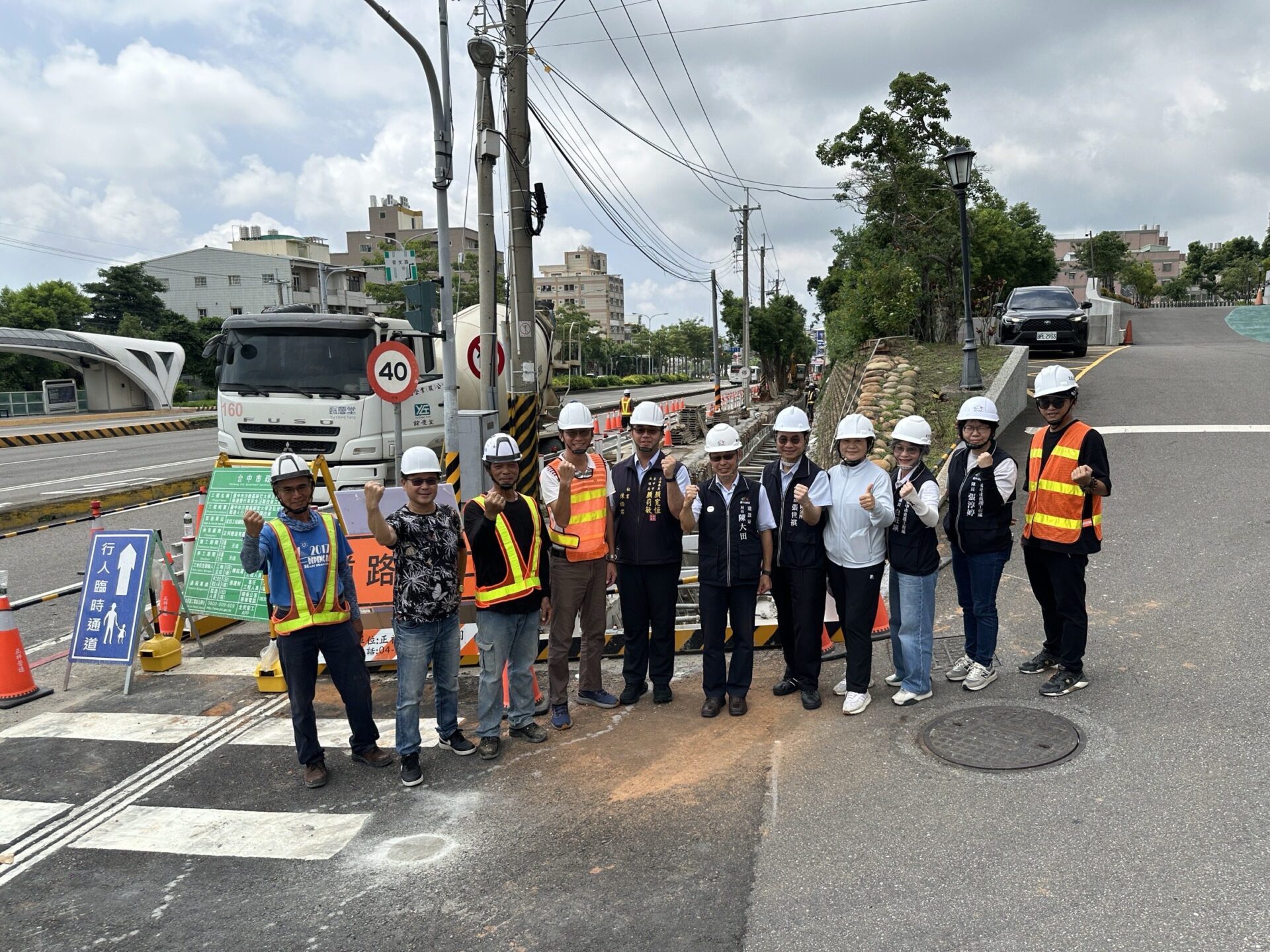 颱風逼近仍不停工！中市建設局長視察台灣大道排水工程及沙鹿易淹熱點　強化防洪系統韌性