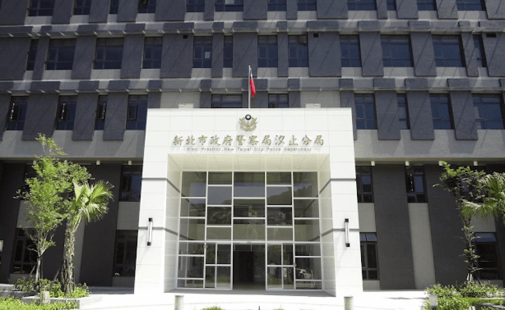 醉漢對兩名女童露鳥！ 　汐止警方到家中逮人