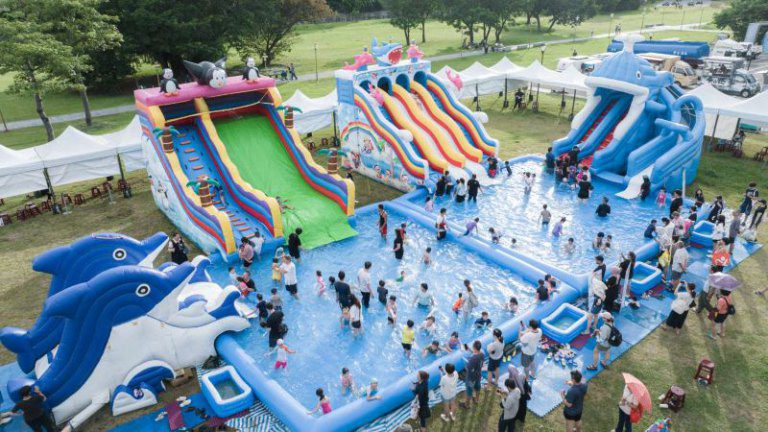 竹市「風城水樂園 玩水FUN一夏」首日吸引逾5千人齊樂 邱臣遠代理市長:打造親子友善宜居城市 竹市「風城水樂園 玩水FUN一夏」首日吸引逾5千人齊樂 邱臣遠代理市長:打造親子友善宜居城市