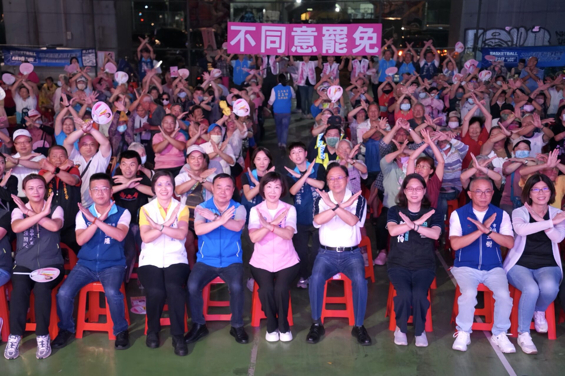 迎戰大罷免!藍白連線力挺呂玉玲 賴香伶批執政黨撕裂社會情感 迎戰大罷免!藍白連線力挺呂玉玲 賴香伶批執政黨撕裂社會情感