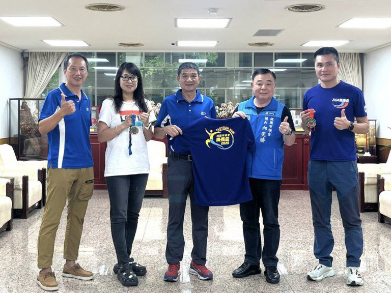 2025桃園市議長盃路跑活動 議長邱奕勝呼籲市民踴躍參加! 2025桃園市議長盃路跑活動 議長邱奕勝呼籲市民踴躍參加!