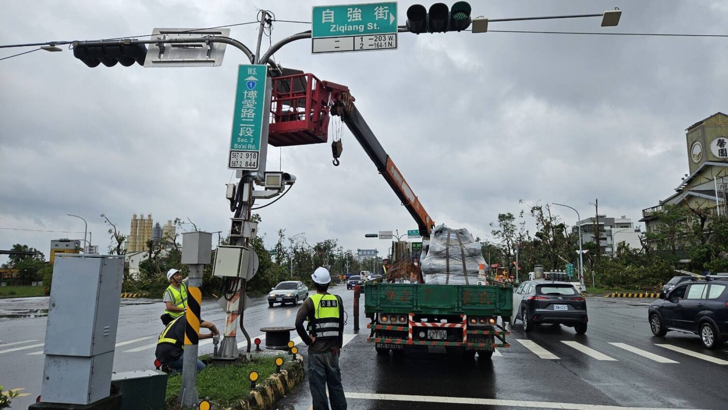 高市府動員 1,807人次馳援嘉義縣市及台南風災復原