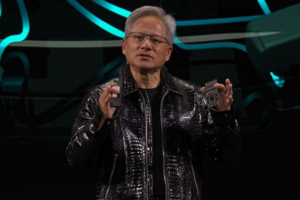 賣不停?AI教父黃仁勳再減持輝達股票 套現逾5千萬美元 賣不停?AI教父黃仁勳再減持輝達股票 套現逾5千萬美元