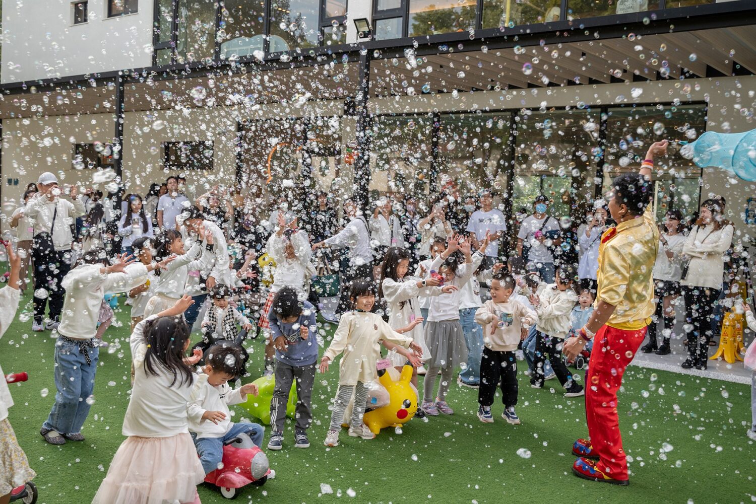 西拉雅「夏日好Chill 168市集」消費抽黃金！