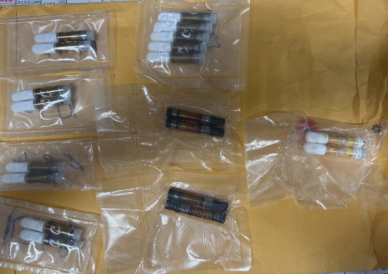 南市刑大破獲「埋包式」毒品交易 南市刑大破獲「埋包式」毒品交易