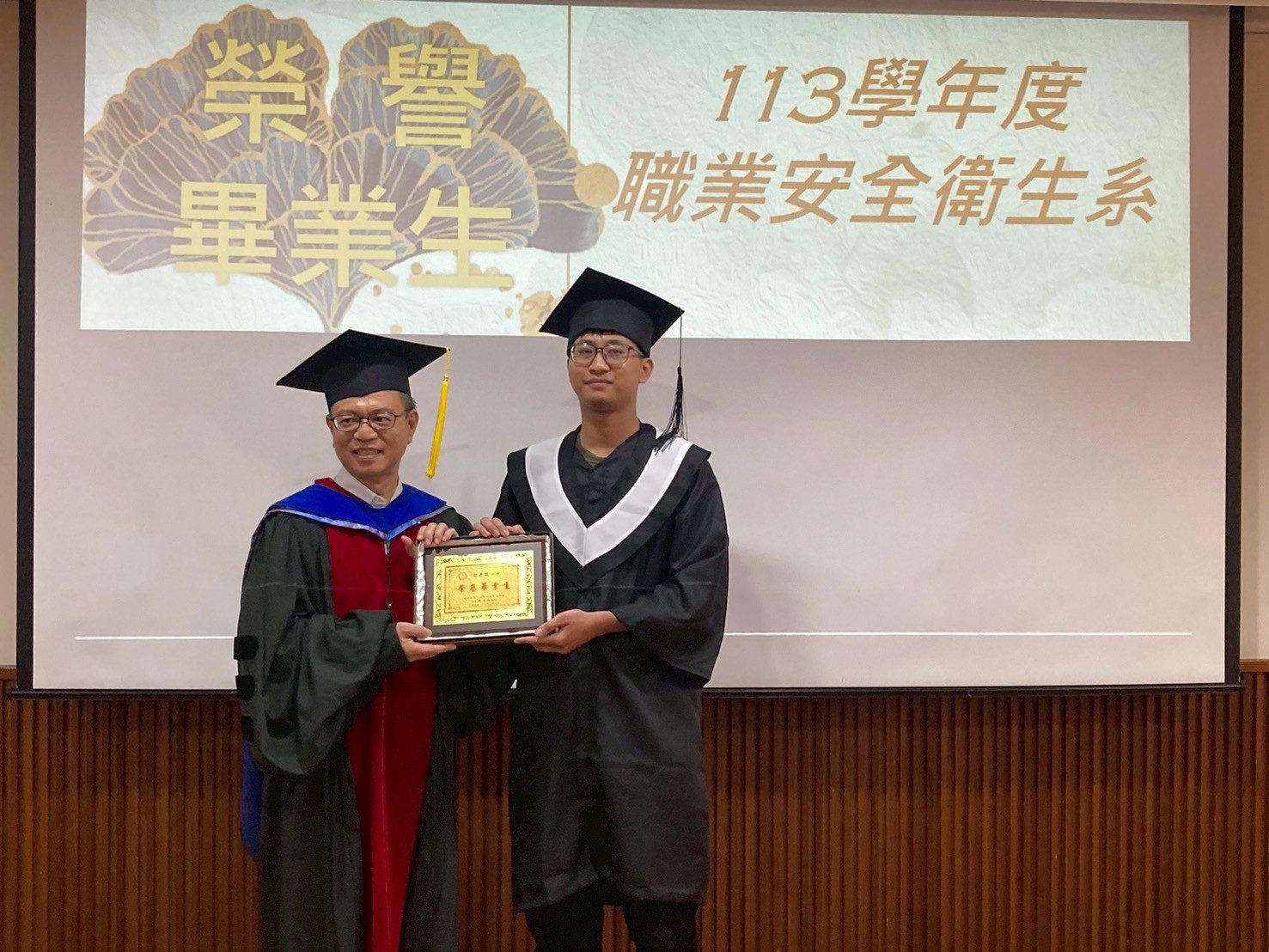 高含金量證照到手！輔英科大郭彥廷攻下雙甲級與技師證照