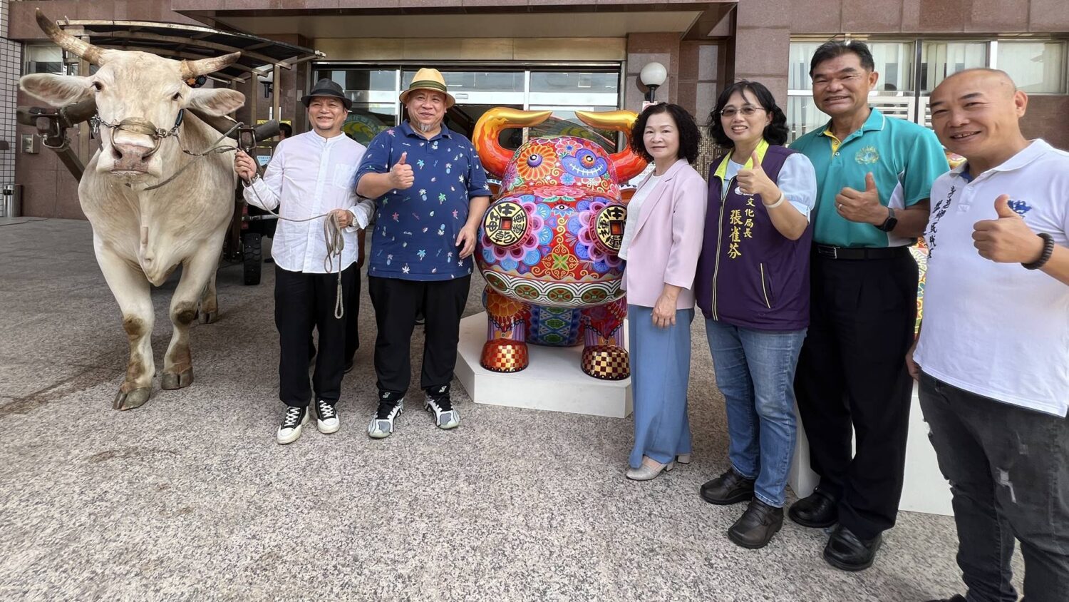 洪易藝術洄游彰化 《精彩·番仔挖》雕塑展點亮芳苑故鄉 洪易藝術洄游彰化 《精彩·番仔挖》雕塑展點亮芳苑故鄉