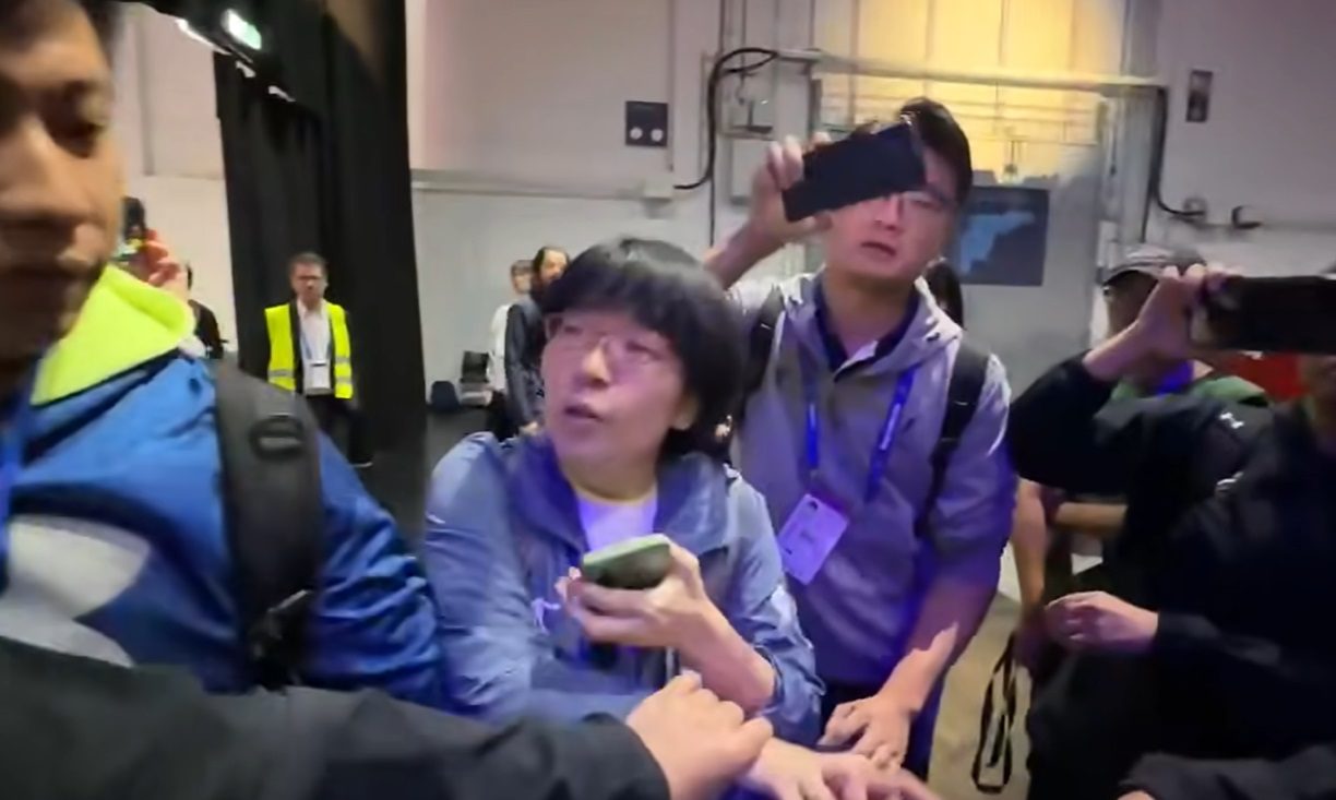 世大運中國隊搶台灣選手賀電 凌濤：嚴厲譴責