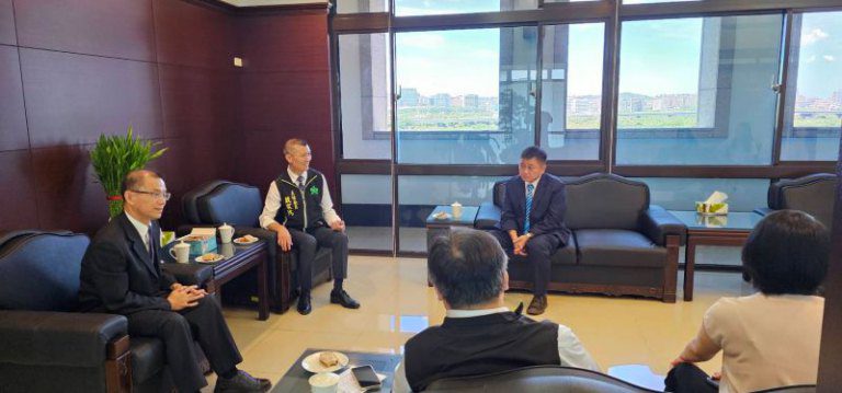 用蛋捲與感恩走出人生新路 更生人阿誠連任新竹國際同濟會會長傳遞重生力量 用蛋捲與感恩走出人生新路 更生人阿誠連任新竹國際同濟會會長傳遞重生力量