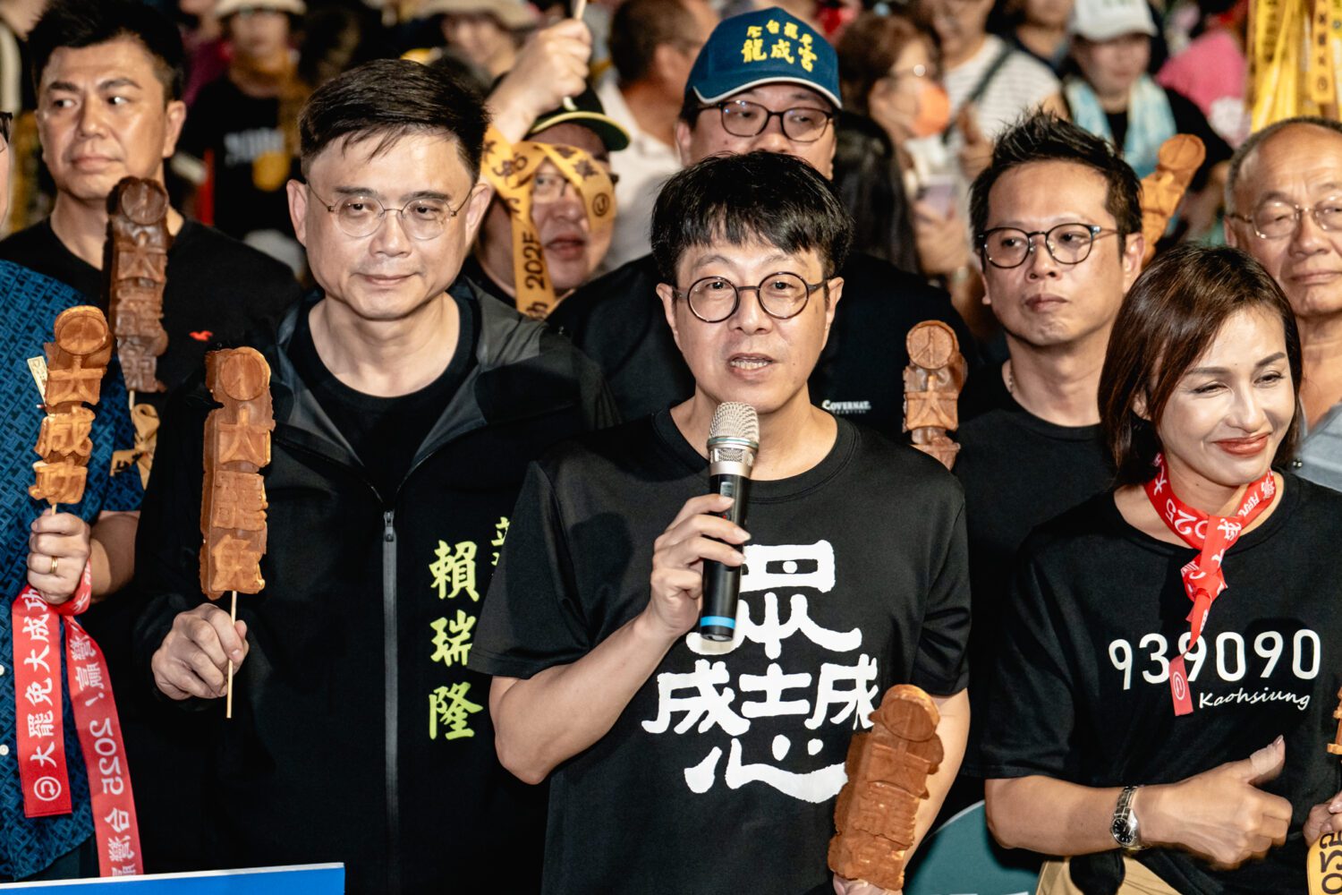 高雄百工百業齊聲挺罷免 「點亮台灣之夜」今晚中央公園登場